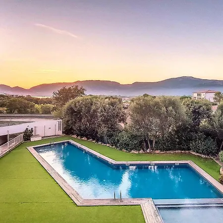 De Standing Avec Piscine Et Terrasse * Πόρτο Βέκιο