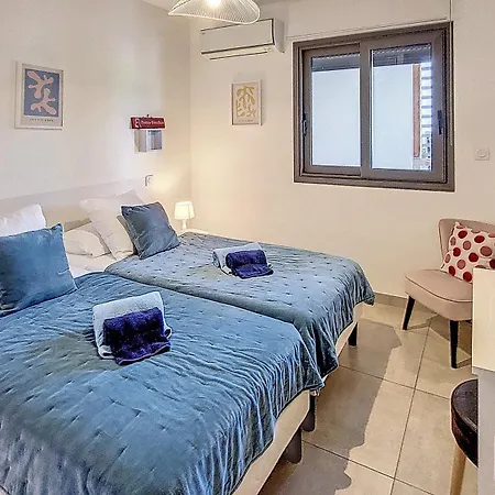 De Standing Avec Piscine Et Terrasse