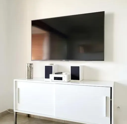 Appartement De Standing Avec Piscine Et Terrasse *