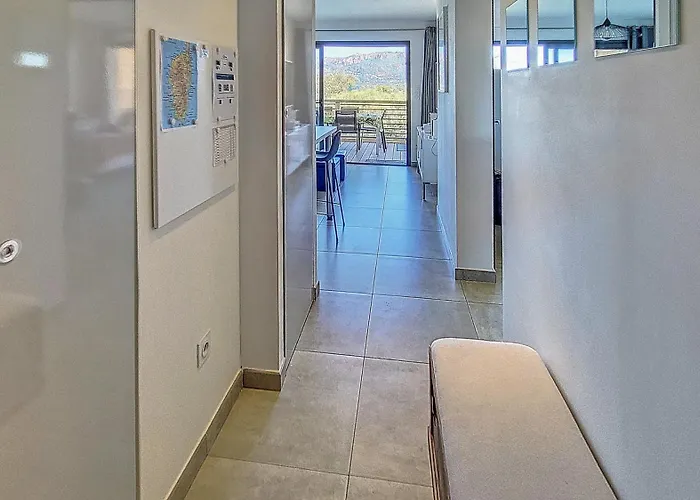 De Standing Avec Piscine Et Terrasse